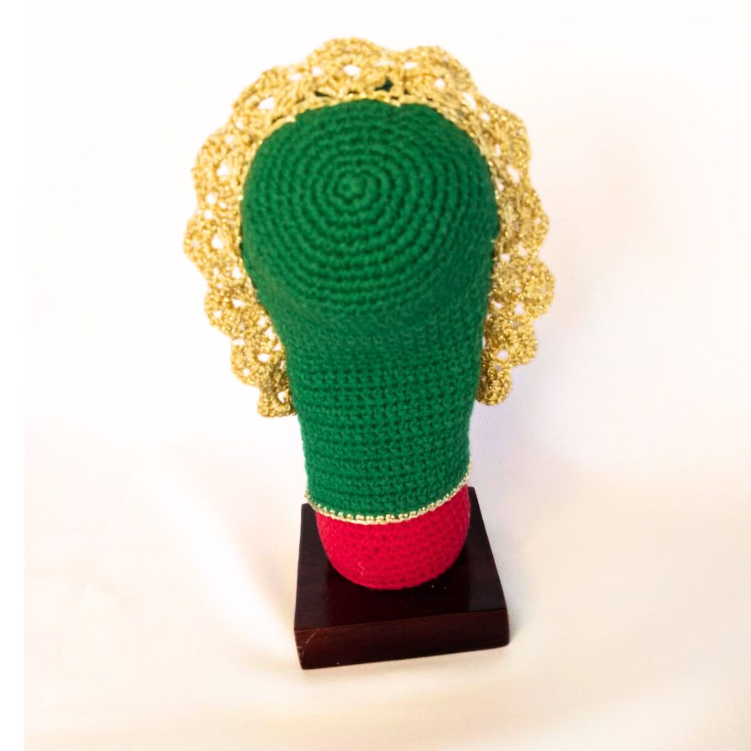 Amigurumi Virgen de Guadalupe