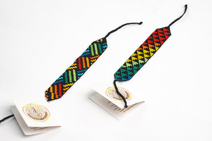 Brazalete colores geométricos
