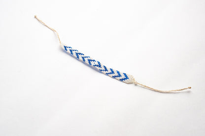 Brazalete Triángulos Entrelazados