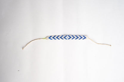 Brazalete Triángulos Entrelazados