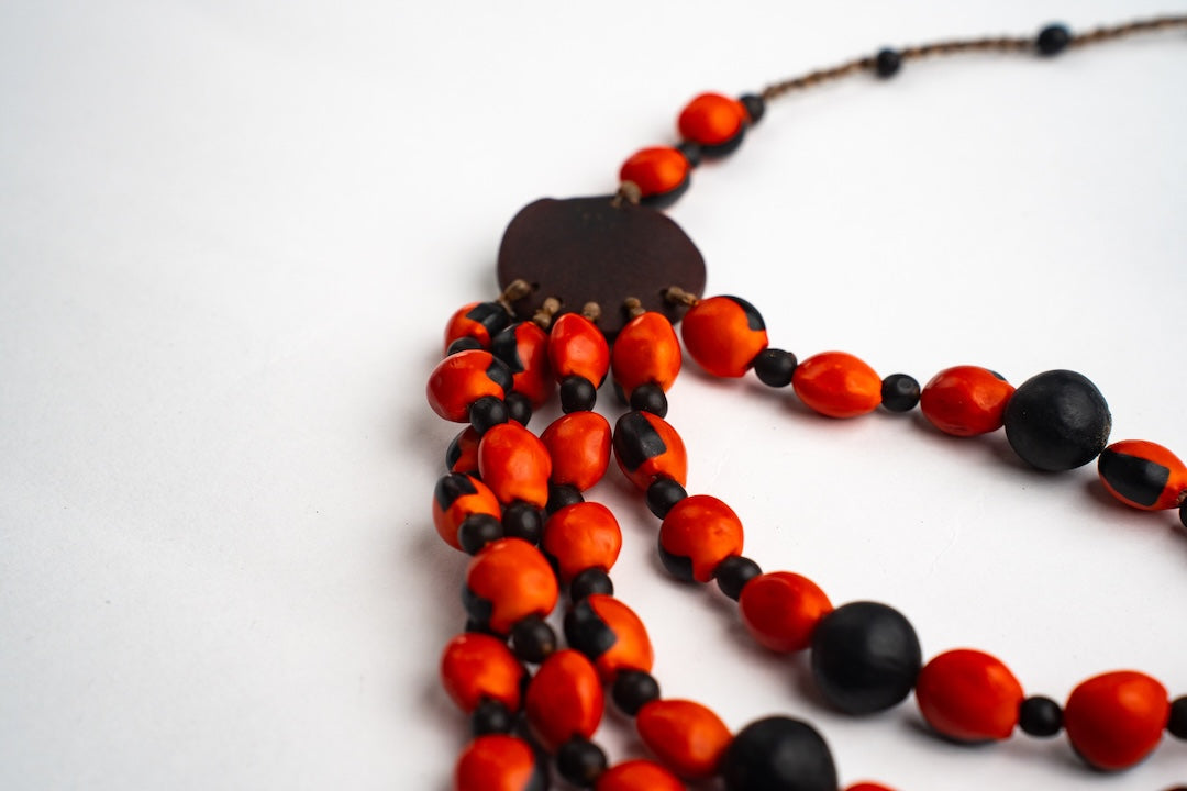 Collar Huayruro 5 Hebras Nativas