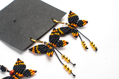 Set Collar y Aretes Mariposa Negra
